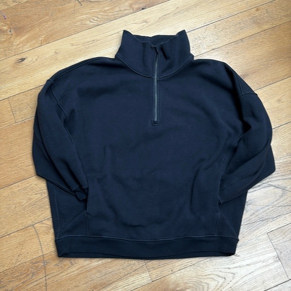 Lululemon Pullover - Picture 1 of 5